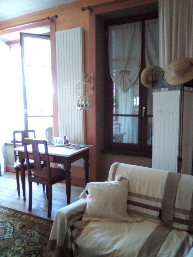 La Ganse Blanche Bed & Breakfast Usson-en-Forez Exterior photo