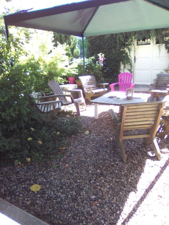 La Ganse Blanche Bed & Breakfast Usson-en-Forez Exterior photo